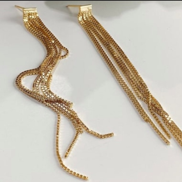 ✨Insta gold plated tassel earrings - Picture 3 of 3